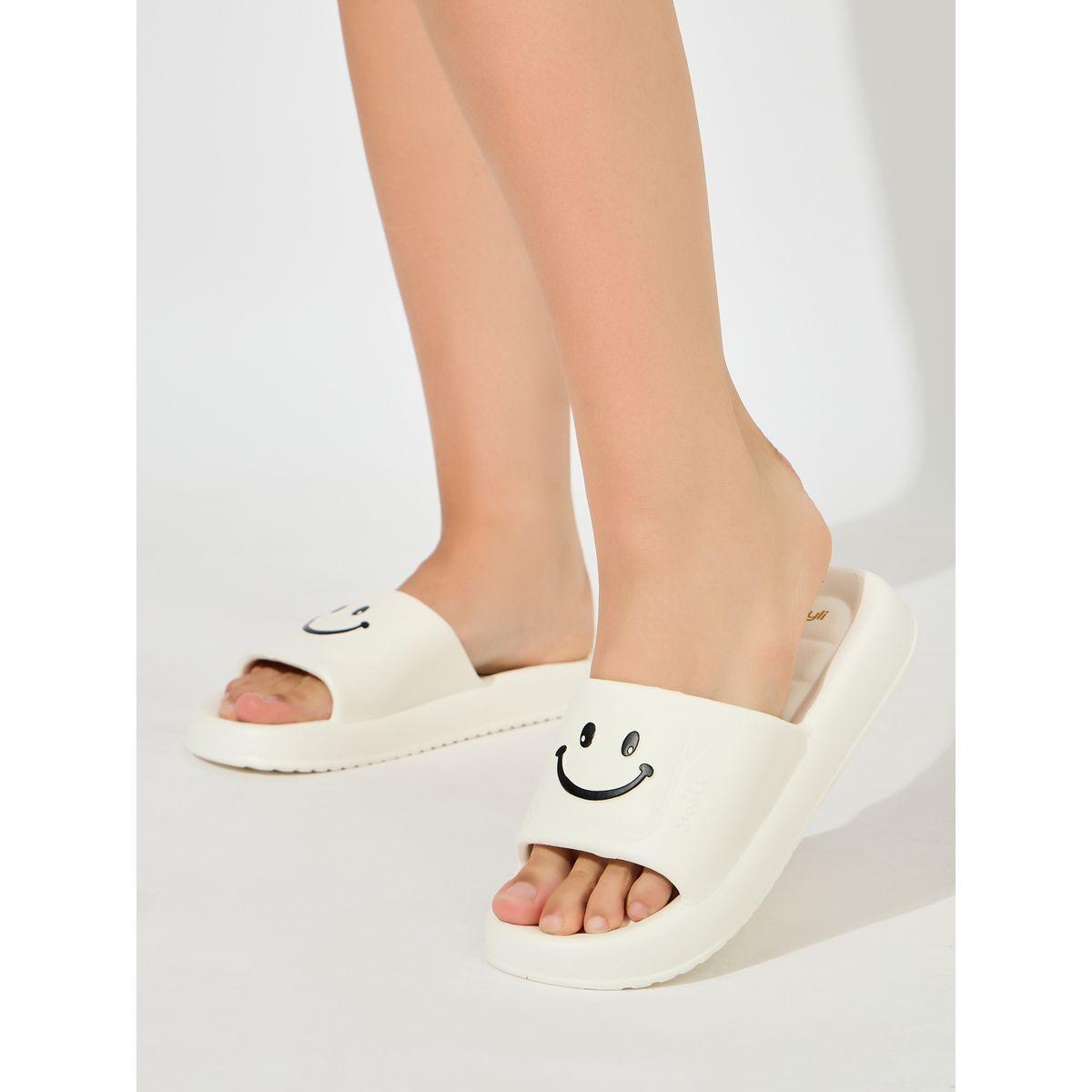 شبشب مطبع بطبعة ايموجي-women-shoes-flipflopsandslides-image-1