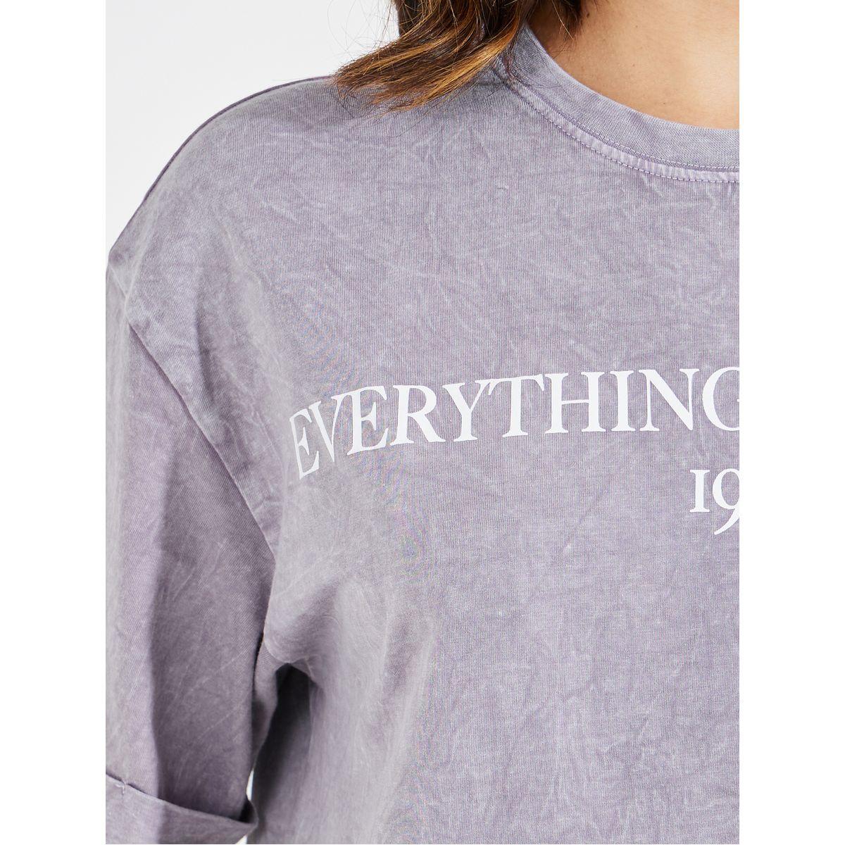 تيشيرت مطبع بطبعة كتابة مع أكمام ملفوفة-women-clothing-tshirts-image-3