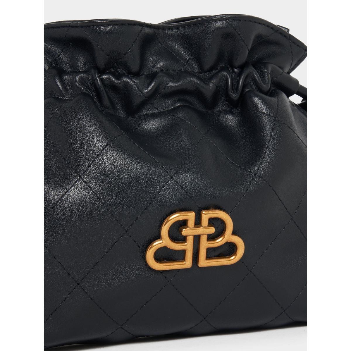 Styli Quilted Detail Bucket Bag-women-bagsandwallets-handbags-image-5