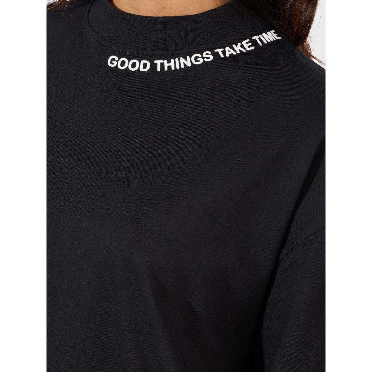 تيشيرت مطبع بكتابة وياقة دائرية-women-clothing-tshirts-image-3