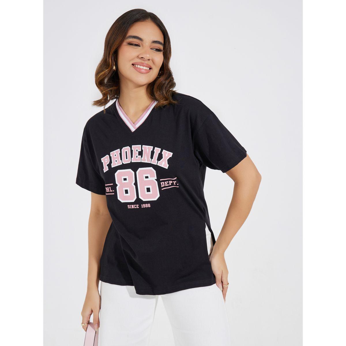 Styli Elevate High-Low Hem Slit Detail Printed T-Shirt-women-clothing-tshirts-image-1