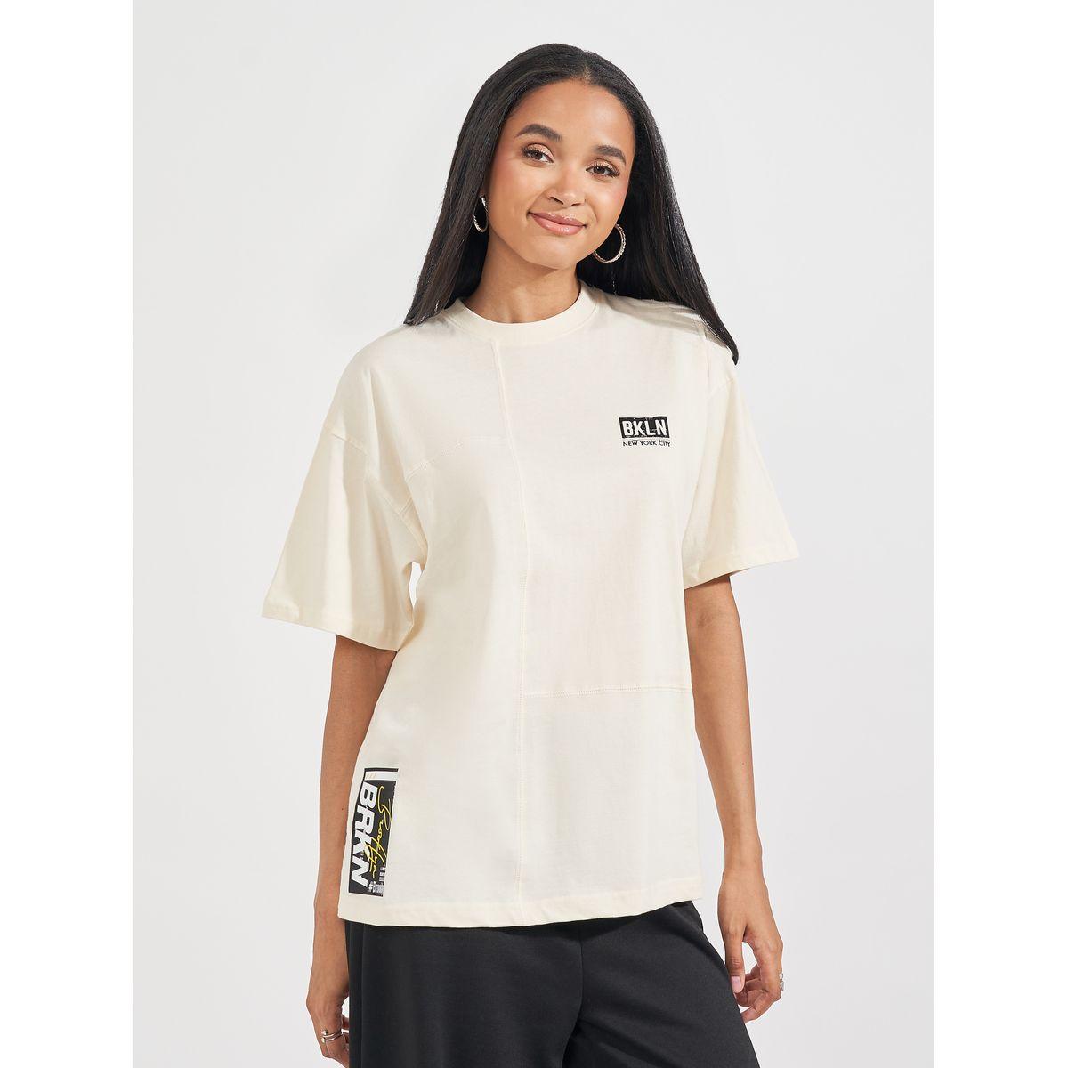 Styli Oversized Graphic Print T-Shirt with Dropped Shoulder-women-clothing-tshirts-image-1