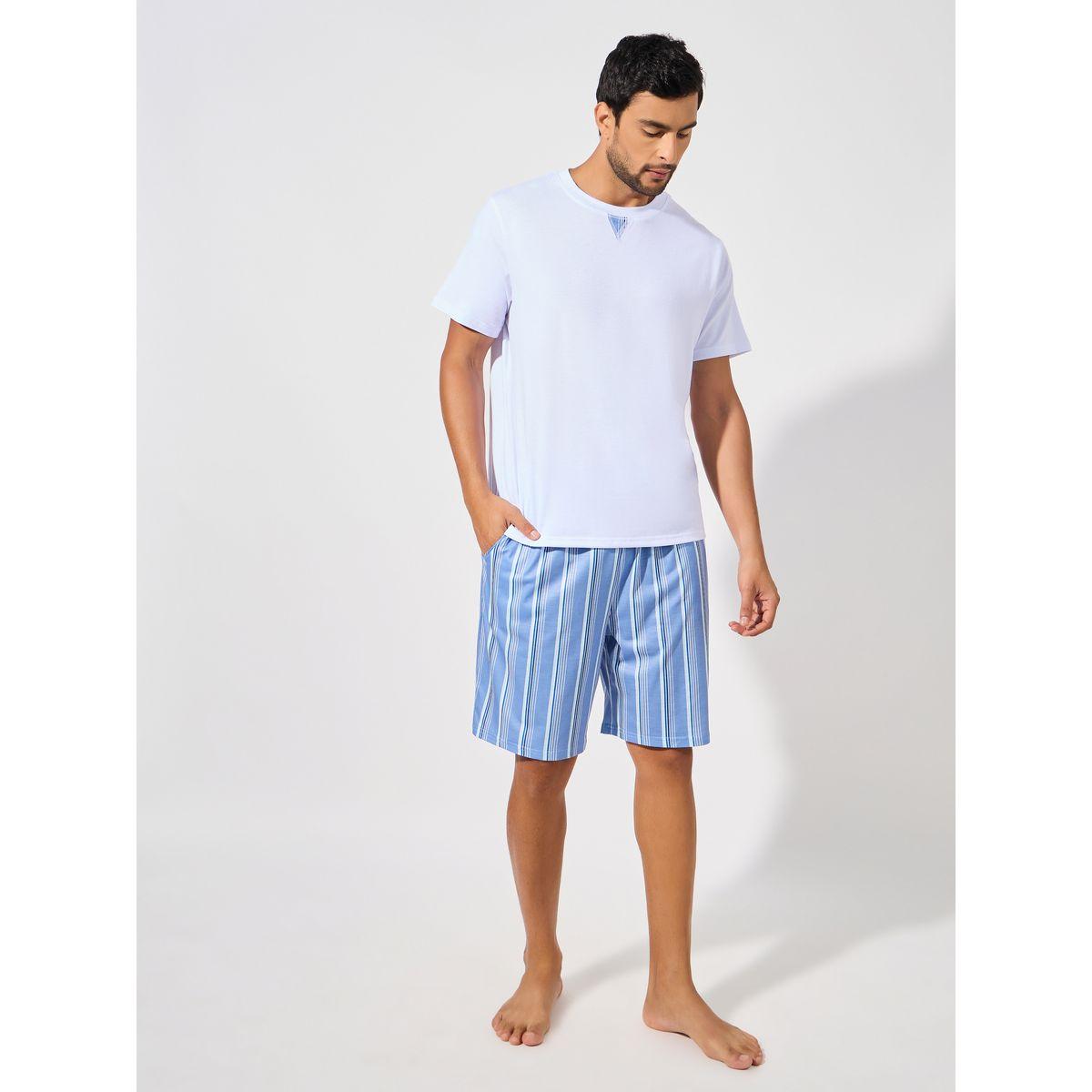 مجموعة من شورت مخطط مع تيشيرت بتفاصيل مدروزة-men-clothing-nightwear-sets-image-1