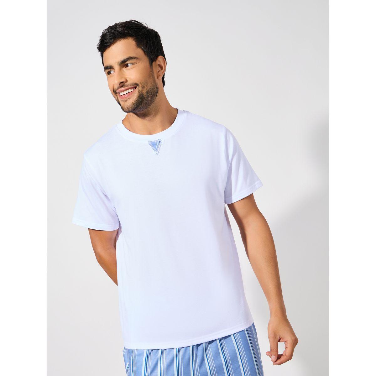 مجموعة من شورت مخطط مع تيشيرت بتفاصيل مدروزة-men-clothing-nightwear-sets-image-2