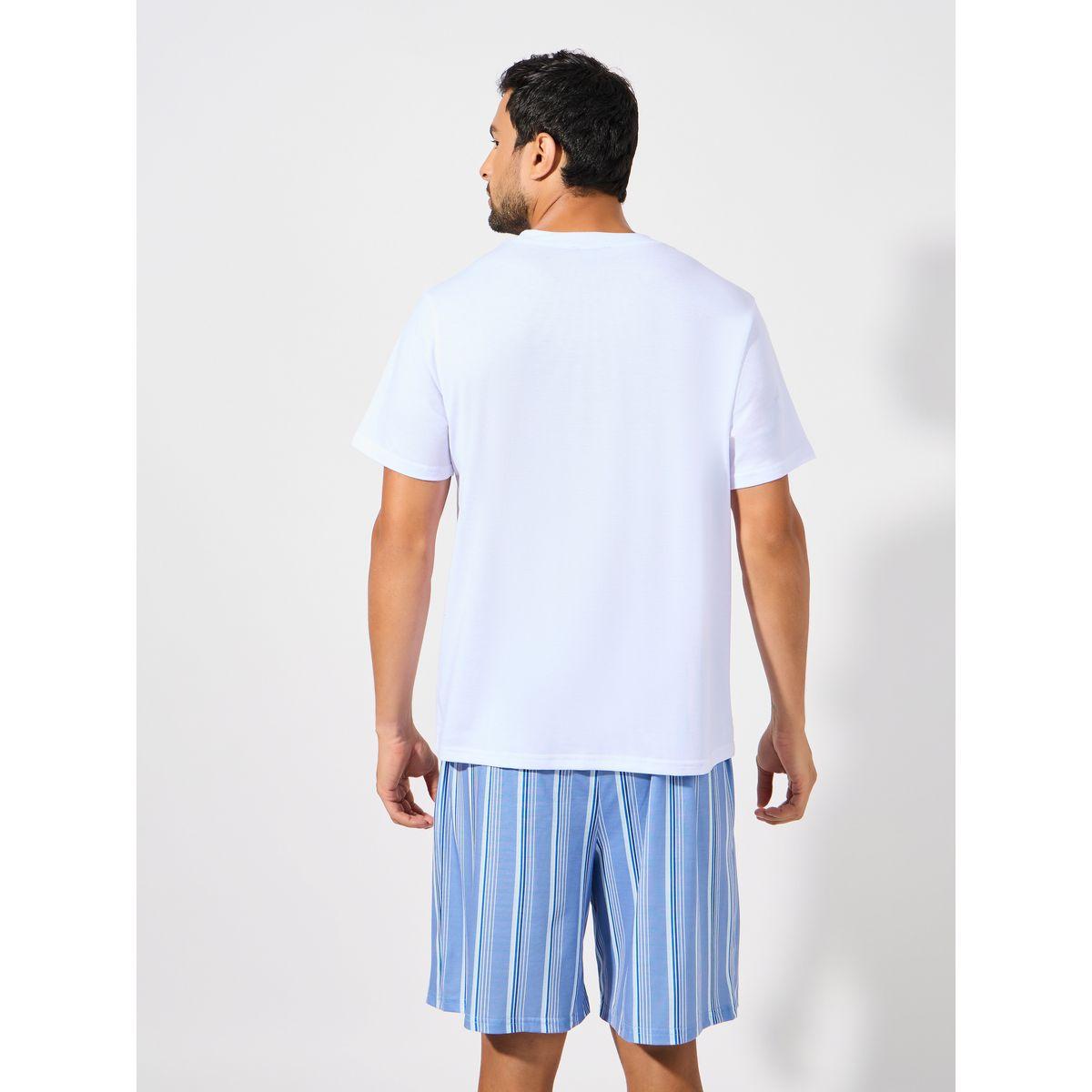 مجموعة من شورت مخطط مع تيشيرت بتفاصيل مدروزة-men-clothing-nightwear-sets-image-4