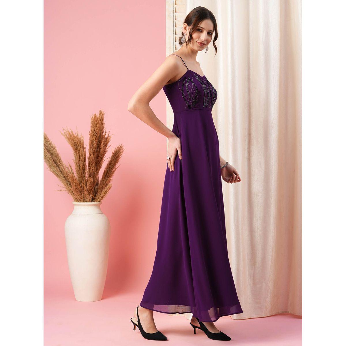 فستان طويل مزين بالخرز مع ياقة على شكل قلب ميش × ستايلي-women-clothing-dresses-image-2