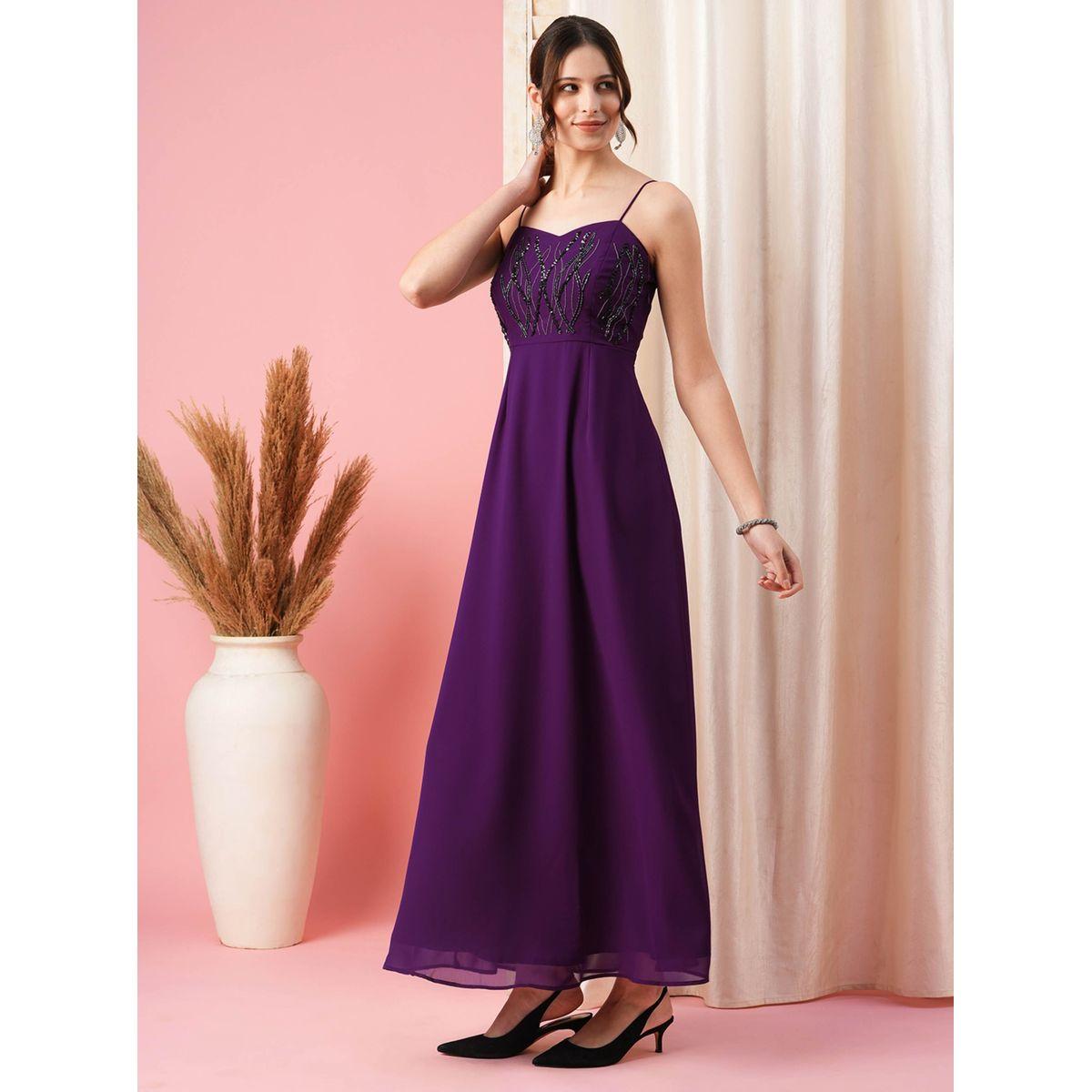 فستان طويل مزين بالخرز مع ياقة على شكل قلب ميش × ستايلي-women-clothing-dresses-image-3