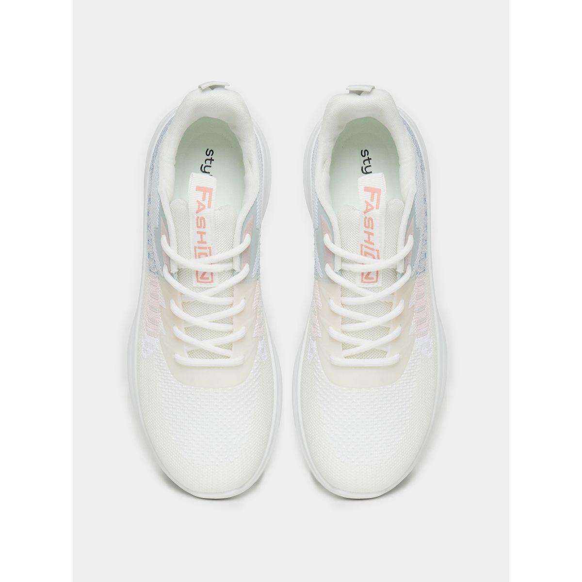 حذاء سنيكرز بنمط كتل الالوان ورباط غلق-women-shoes-sneakers-image-6