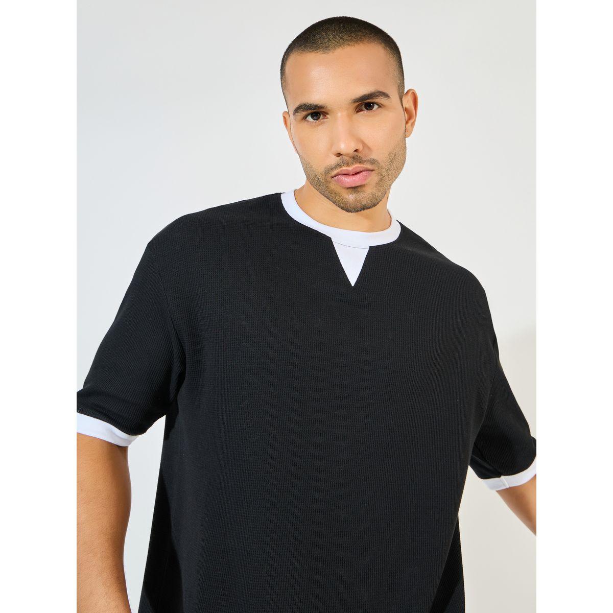 تيشيرت فضفاض محبوك بنمط وافل-men-clothing-tshirtsandpolos-tshirts-image-3