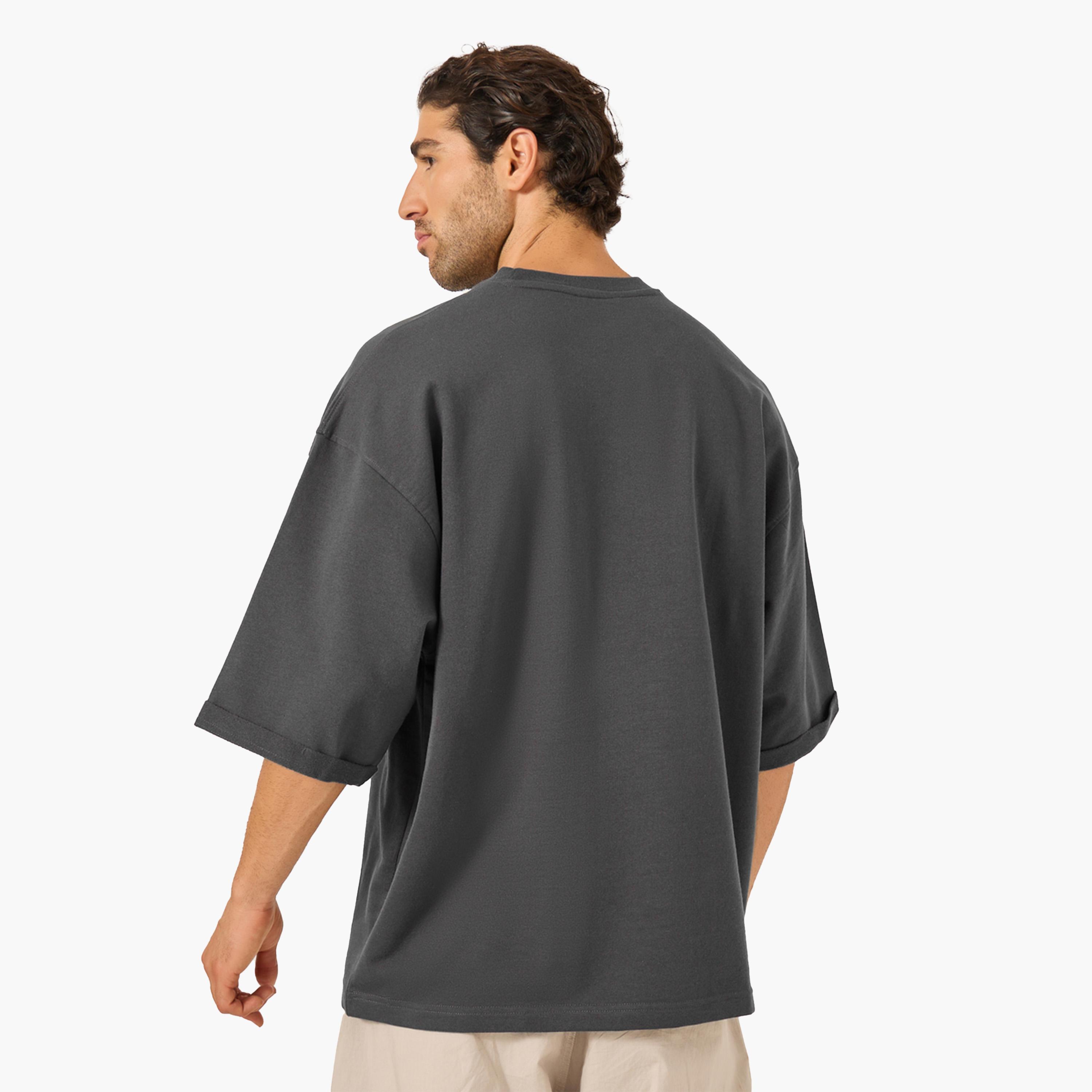 ستايلي-  تي شيرت تيري قصّة مربعة وأكمام مطوية-men-clothing-tshirtsandpolos-tshirts-image-4