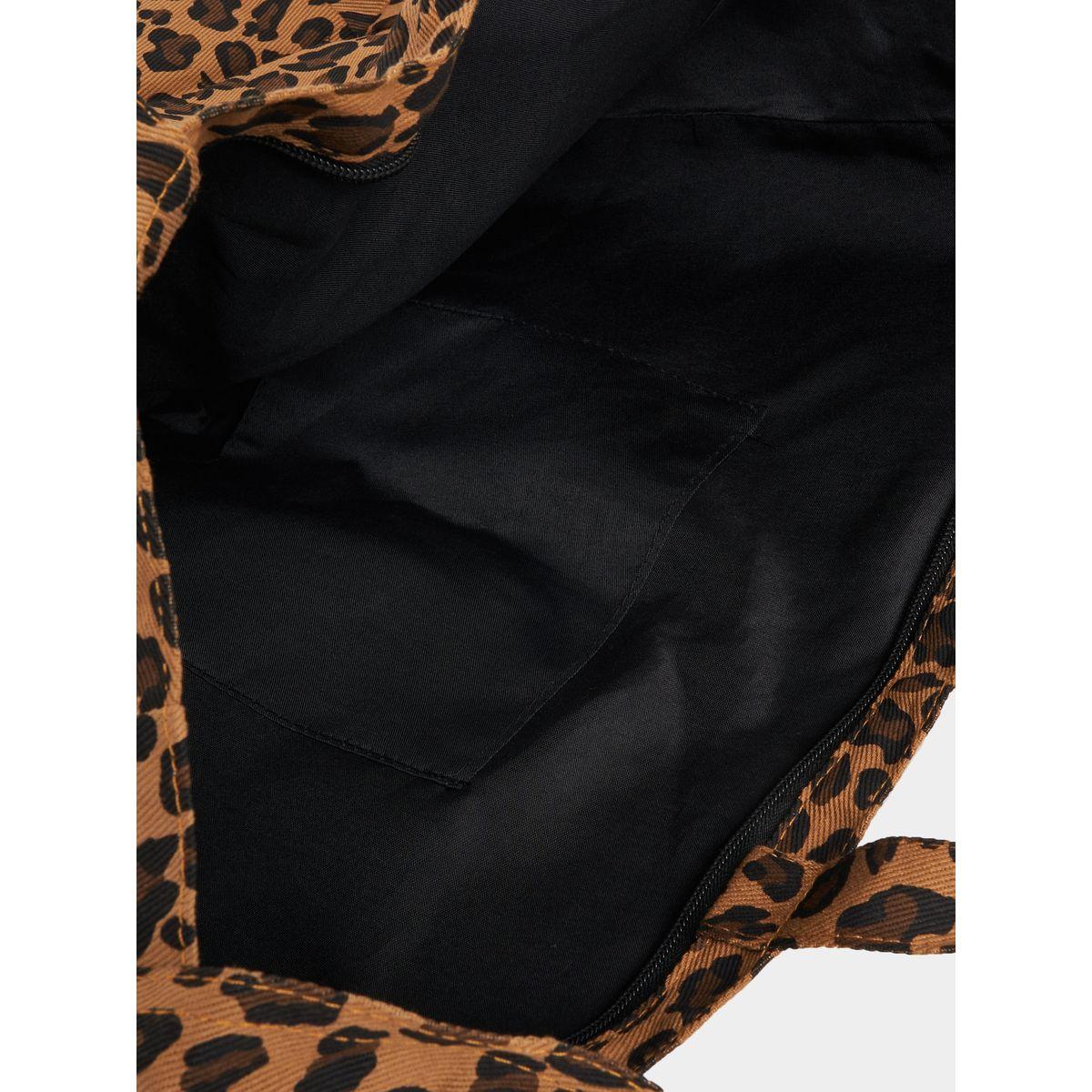 Styli Leopard Print Tote Bag-women-bagsandwallets-handbags-image-4