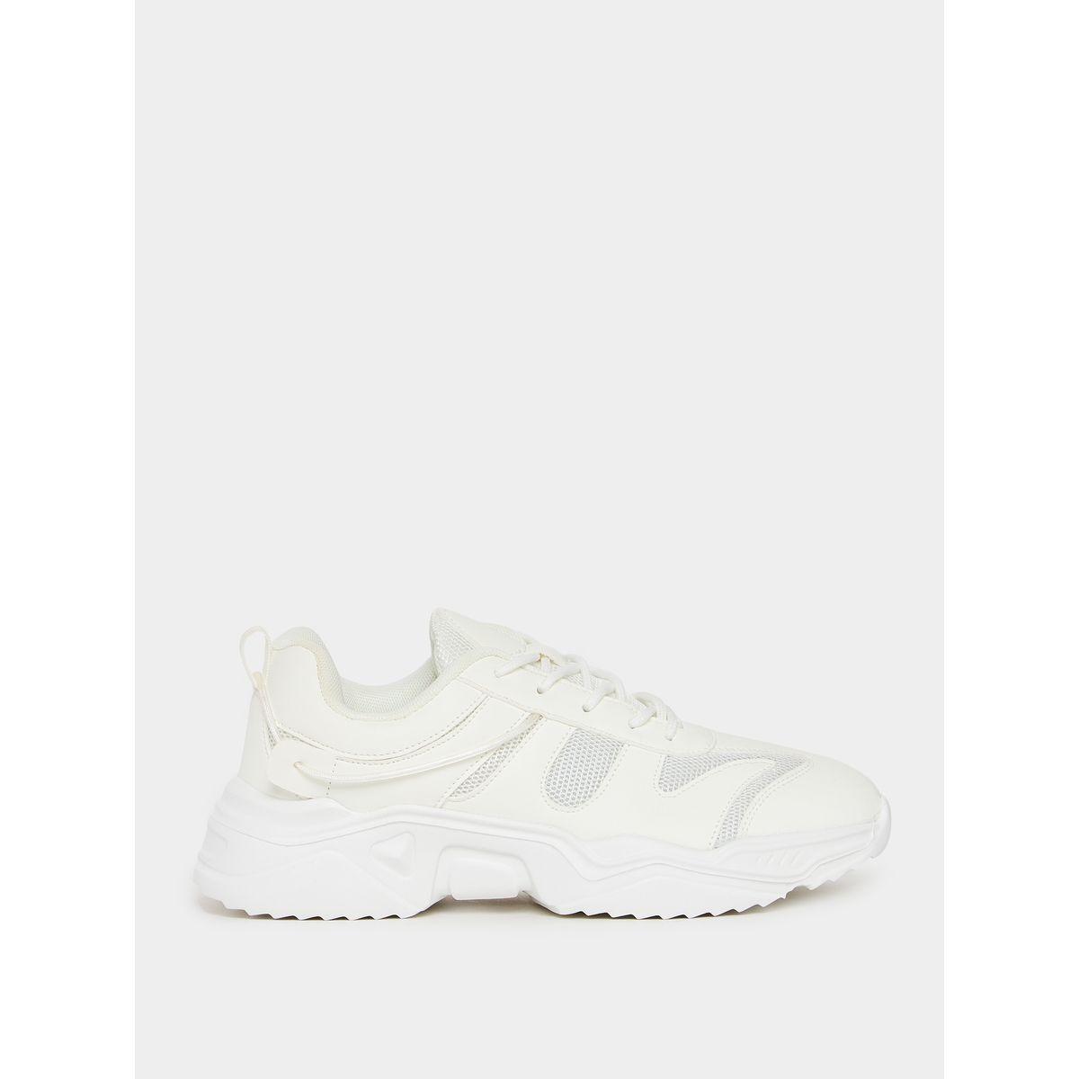 حذاء سنيكرز بتفاصيل شبكية-women-shoes-sneakers-image-1