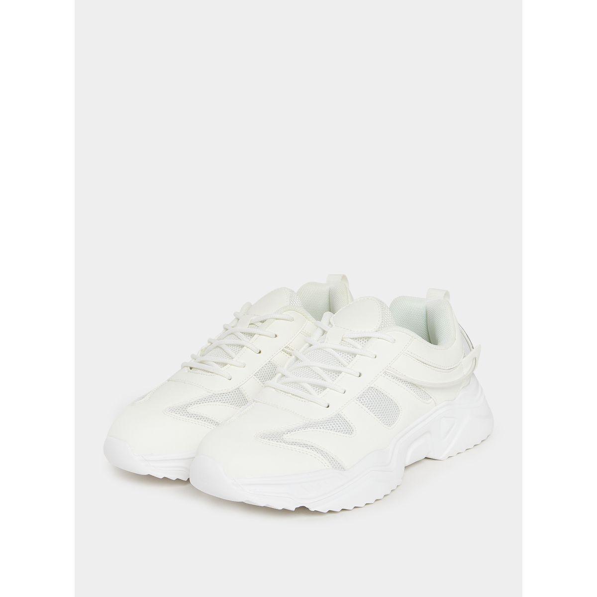 حذاء سنيكرز بتفاصيل شبكية-women-shoes-sneakers-image-2