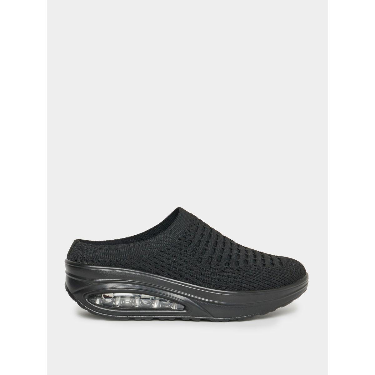 حذاء بتفاصيل بارزة الملمس وسهل الارتداء-women-shoes-loafersandmoccasins-image-2