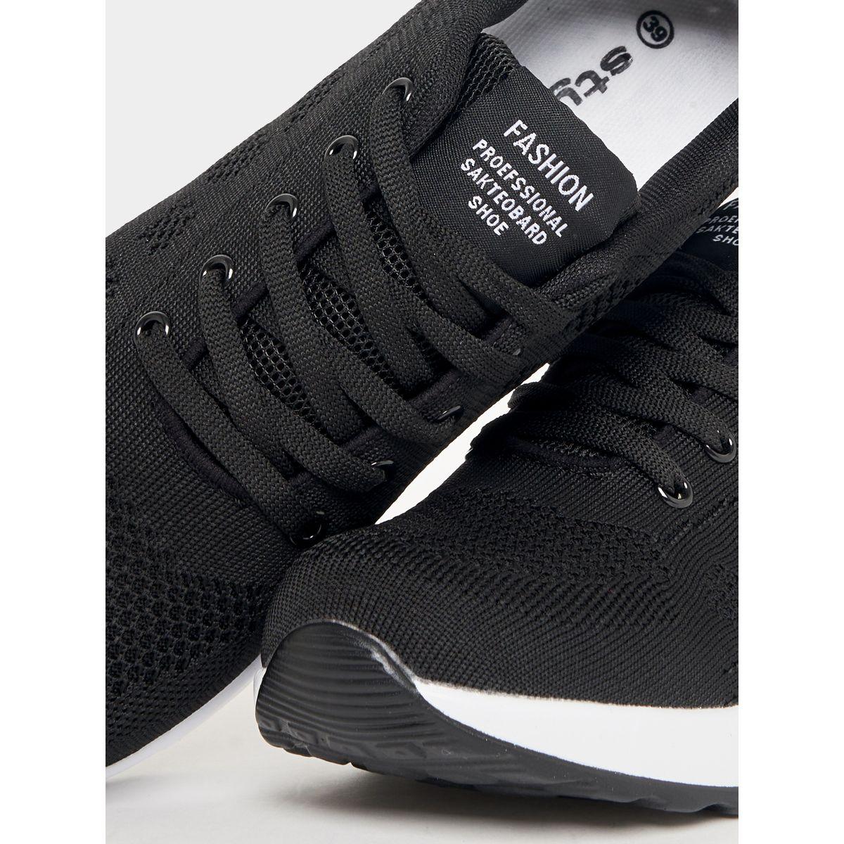 حذاء سنيكرز بتفاصيل شبكية ورباط غلق-women-shoes-sneakers-image-4