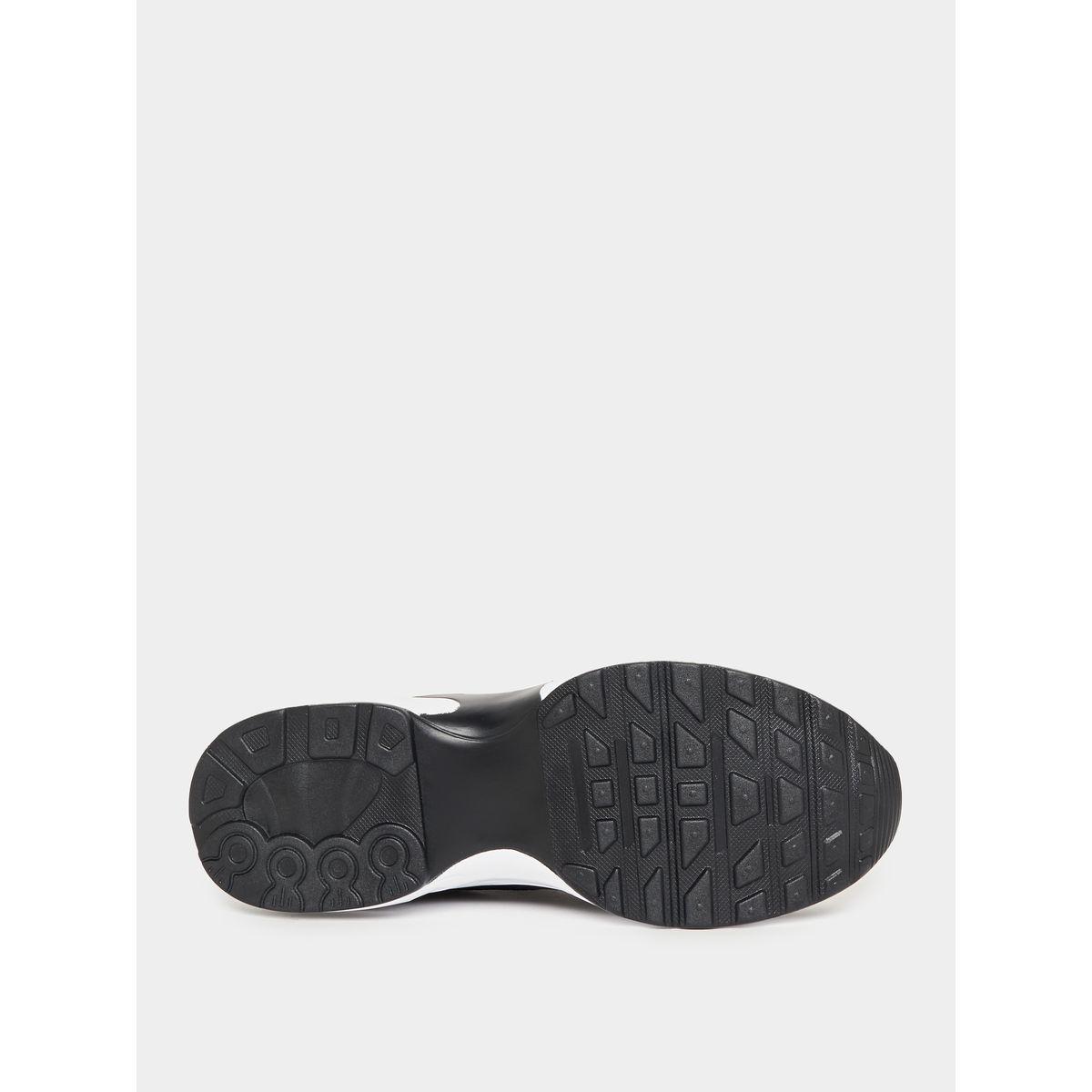 حذاء سنيكرز بتفاصيل شبكية ورباط غلق-women-shoes-sneakers-image-6