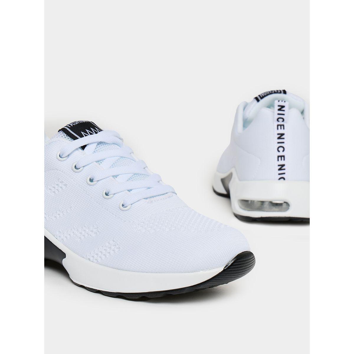 حذاء سنيكرز رياضي بتفاصيل شبكية-women-shoes-sneakers-image-3