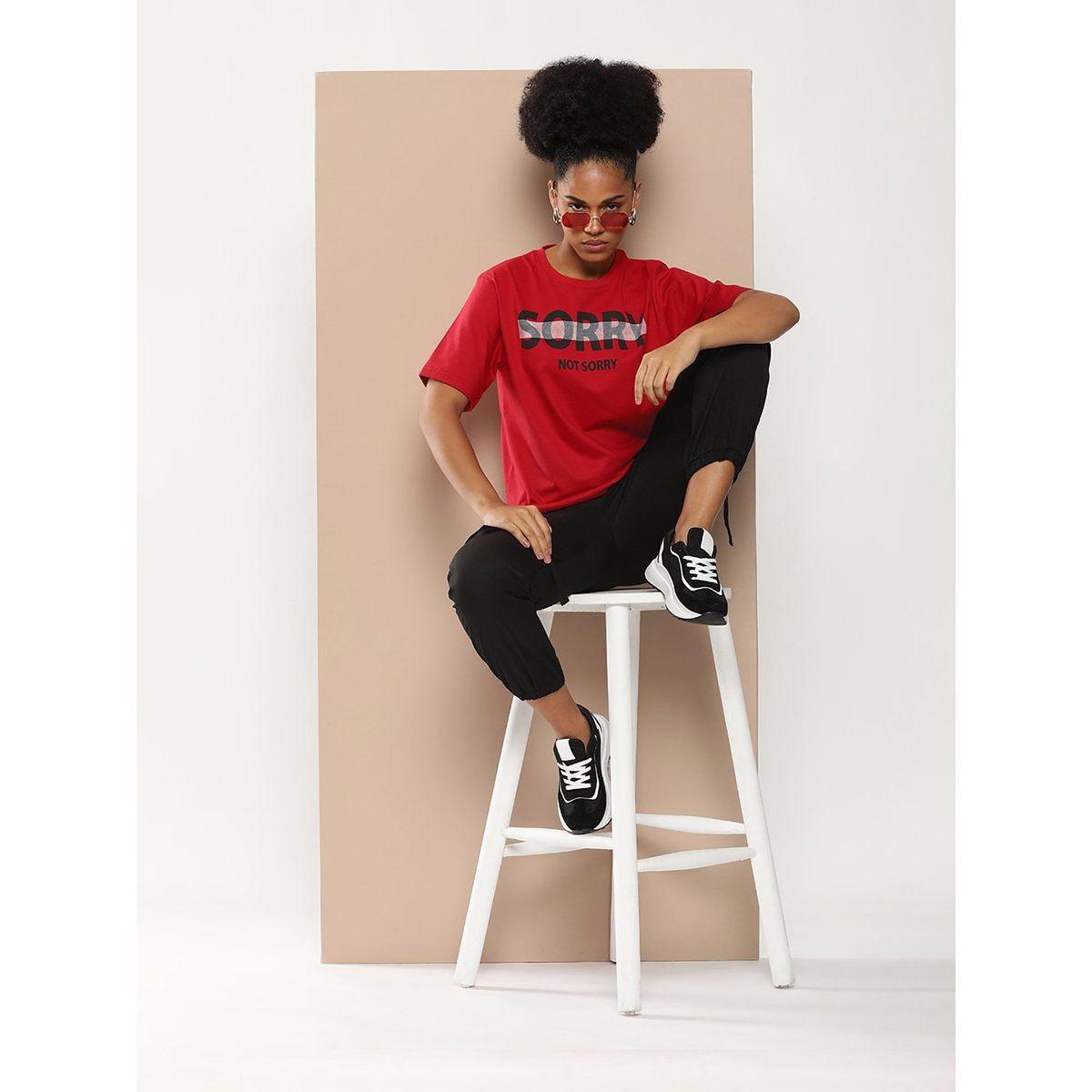 تيشيرت فضفاض مطبع بطبعة كتابة ديفيرنس أوف أوبينيون × ستايلي-women-clothing-tshirts-image-5