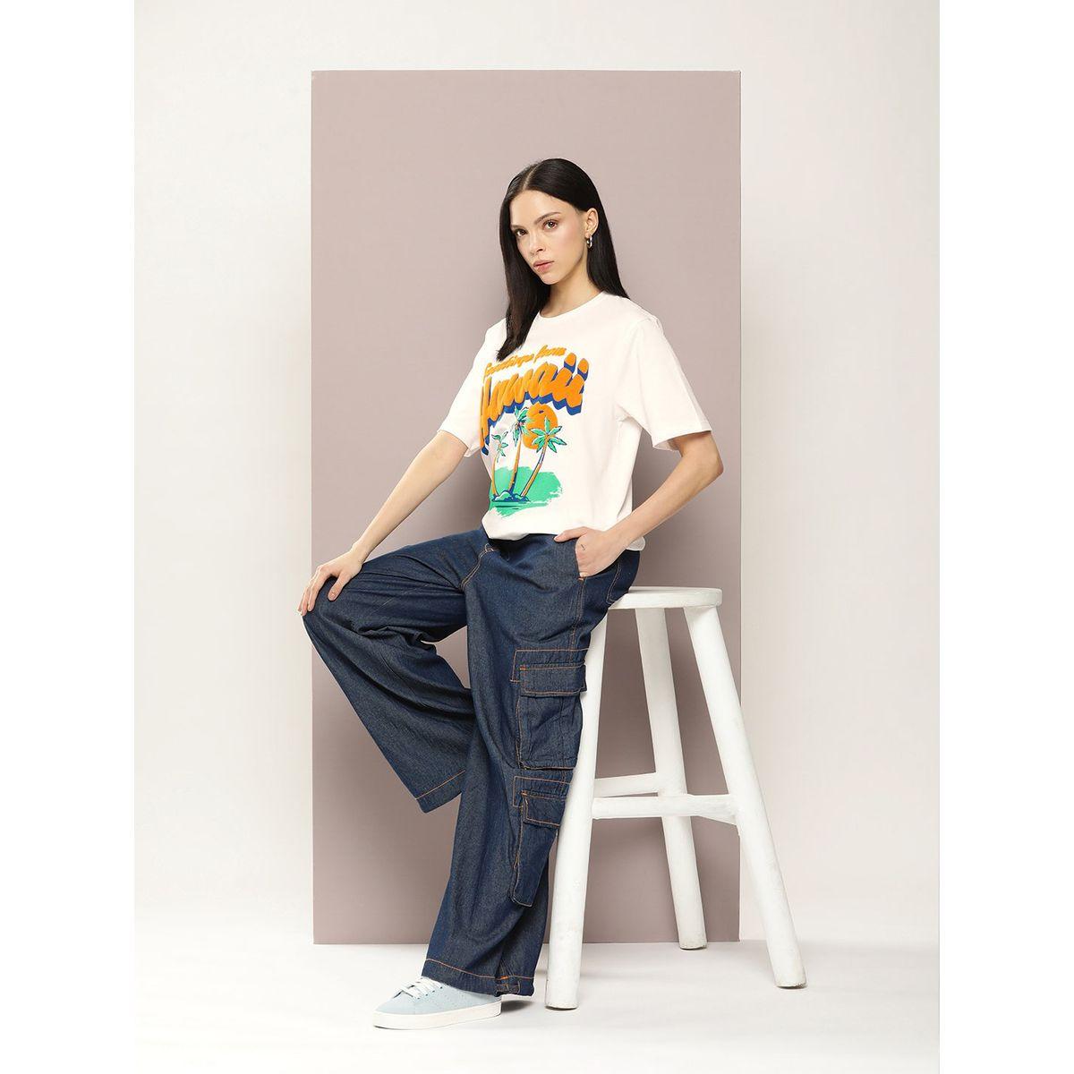 تيشيرت فضفاض مطبع بطبعة بارزة ديلينجر × ستايلي-women-clothing-tshirts-image-5