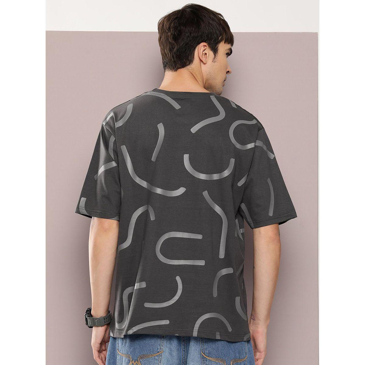 تيشيرت فضفاض مطبع بطبعة جرافيك ديلينجر × ستايلي-men-clothing-tshirtsandpolos-tshirts-image-2