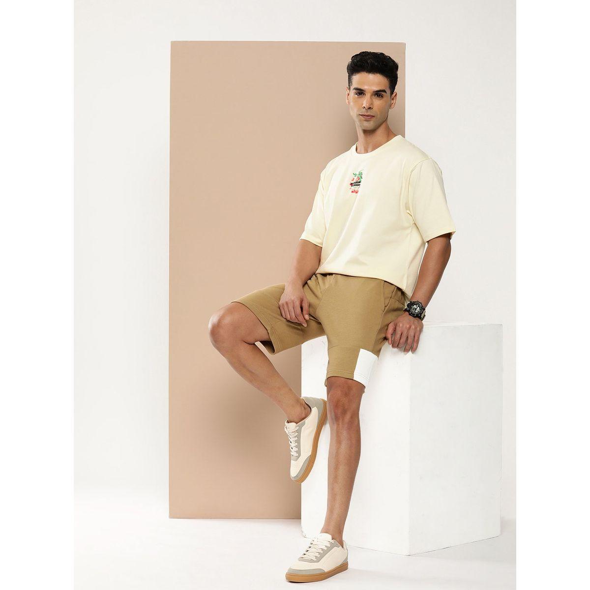 تيشيرت فضفاض باكتاف منخفضة وطبعة جرافيك ديفيرنس أوف أوبينيون × ستايلي-men-clothing-tshirtsandpolos-tshirts-image-4