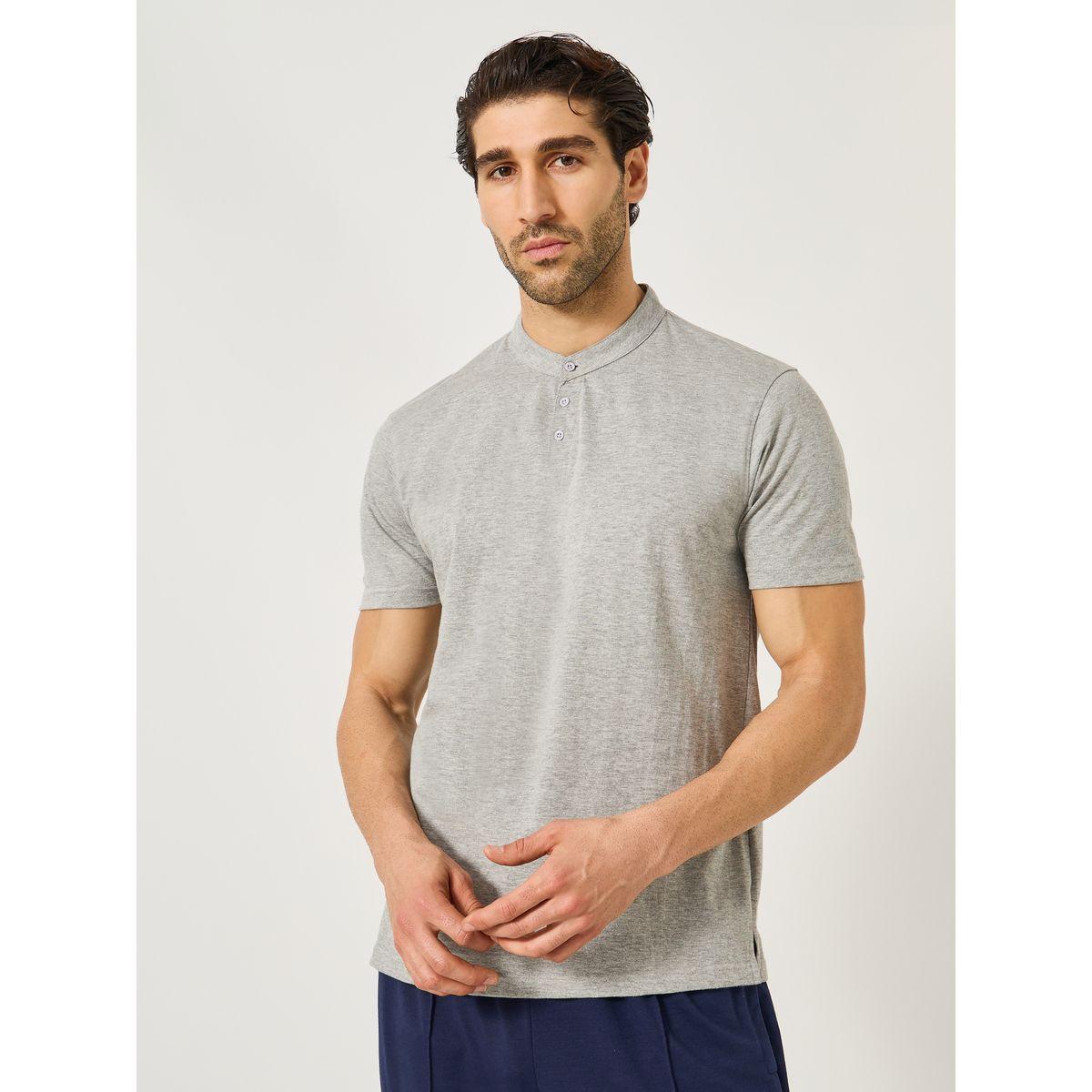 تيشيرت بياقة ماندارين ونسيج جيرسي-men-clothing-tshirtsandpolos-polos-image-1