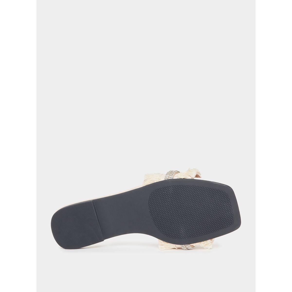 صندل فلات مزين بشراشيب-women-shoes-sandals-flats-image-7