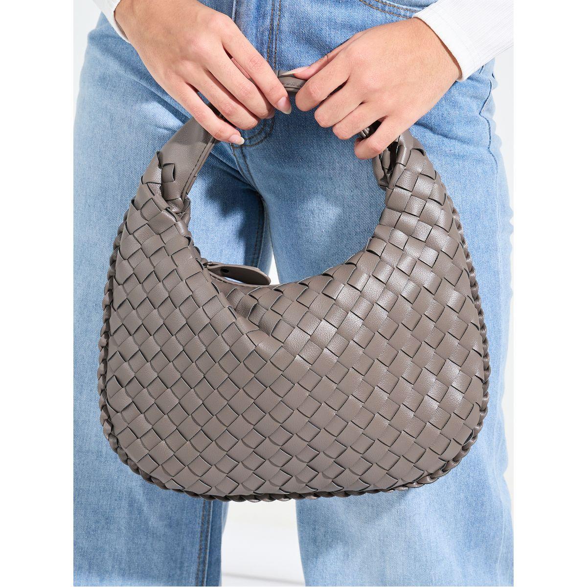 شنطة يد بتفاصيل بارزة الملمس وسحَّأب غلق-women-bagsandwallets-handbags-image-3