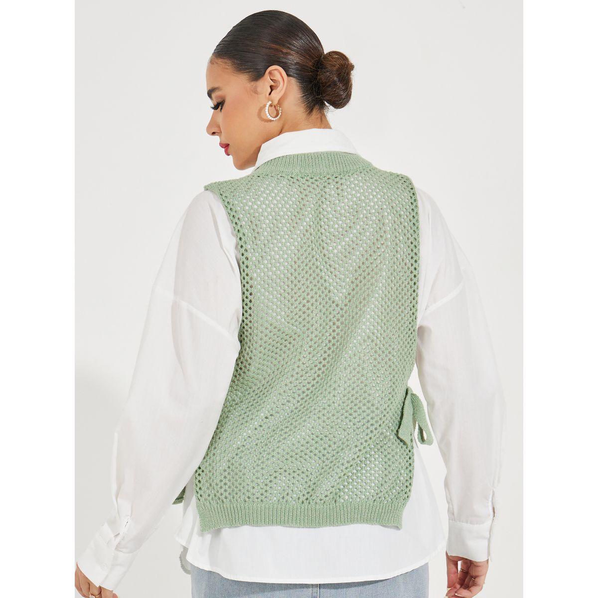 بلوزة بلا اكمام بتفاصيل محبوكة واربطة جانبية-women-clothing-tshirts-image-4
