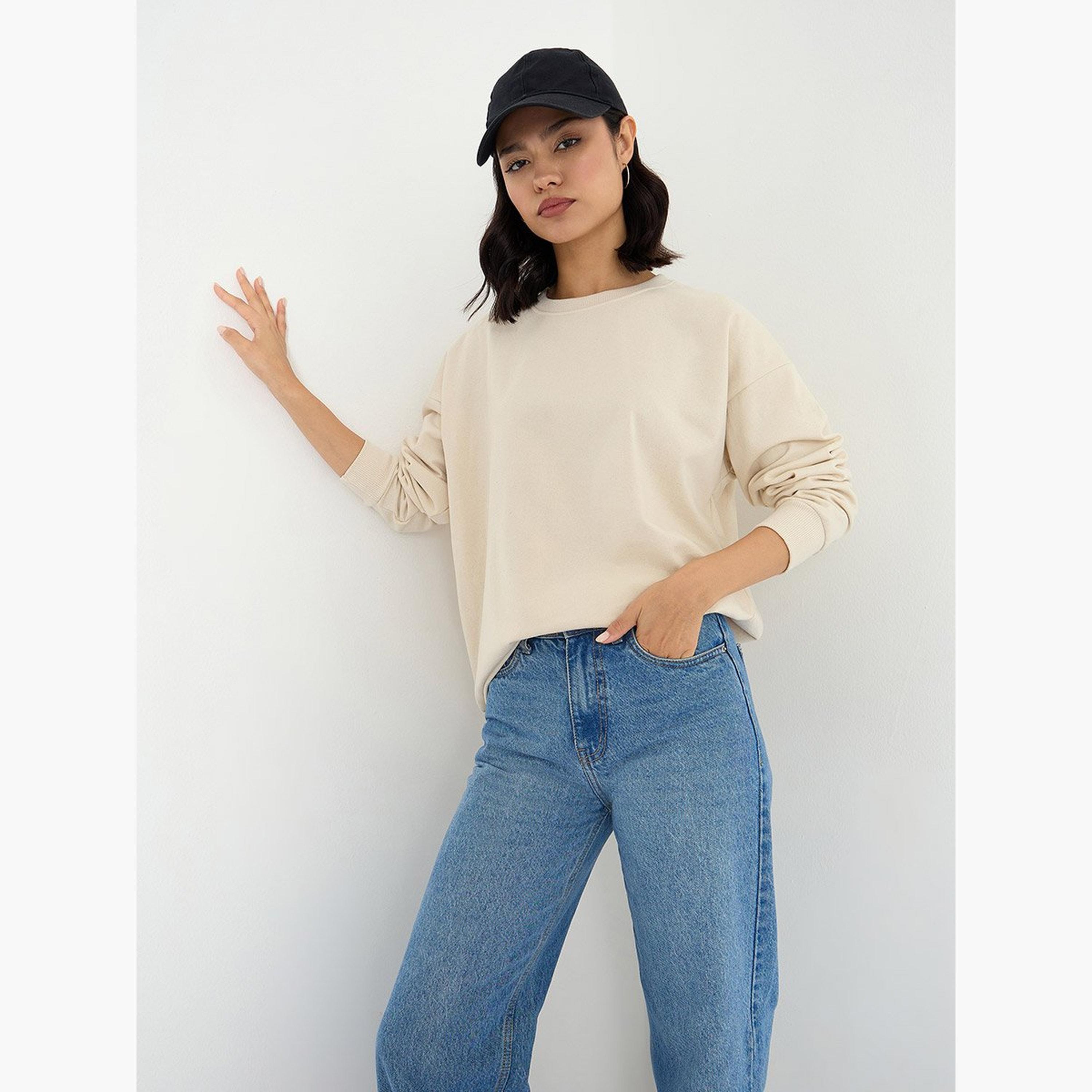 Styli Solid Round Neck Long Sleeves Women's Sweatshirt-women-clothing-hoodiesandsweatshirts-sweatshirts-image-1