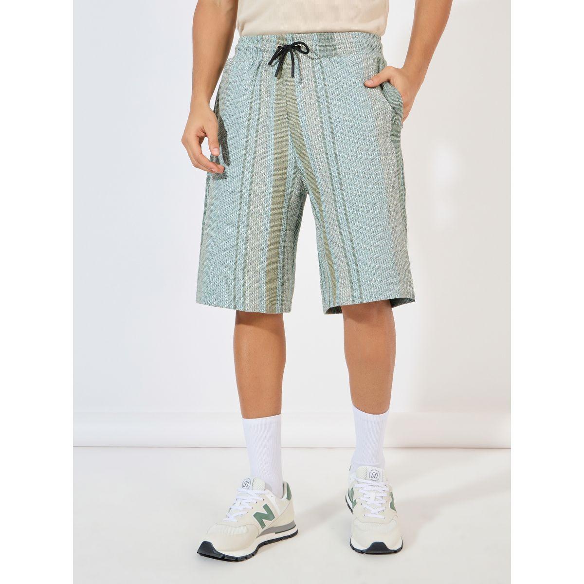 طقم منسق من شورت فضفاض مع بلوزة بقصة مريحة-men-clothing-coordsets-image-6