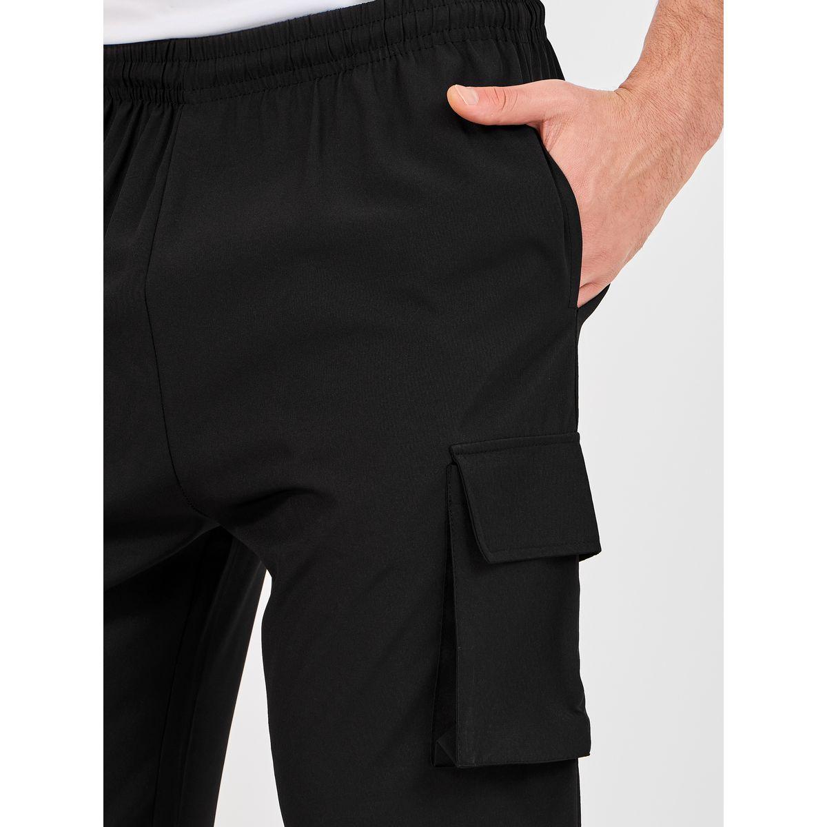 Styli Active Cargo Pocket Oversized Woven Athleisure Pants with Badge-men-clothing-sportswearandactivewear-bottoms-image-4