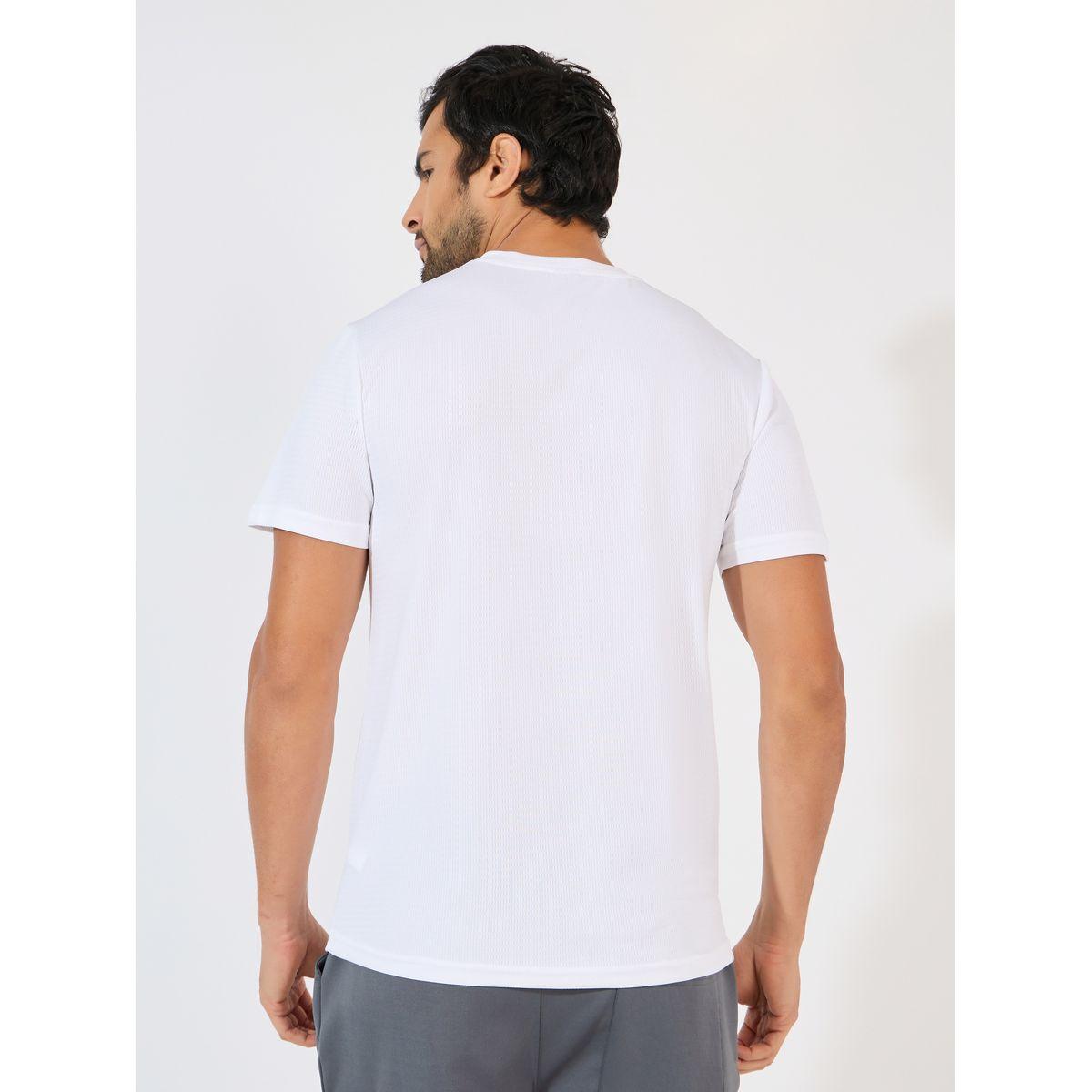 تيشيرت تدريب بشعار عاكس للضوء-men-clothing-sportswearandactivewear-tshirtsandpolos-image-1