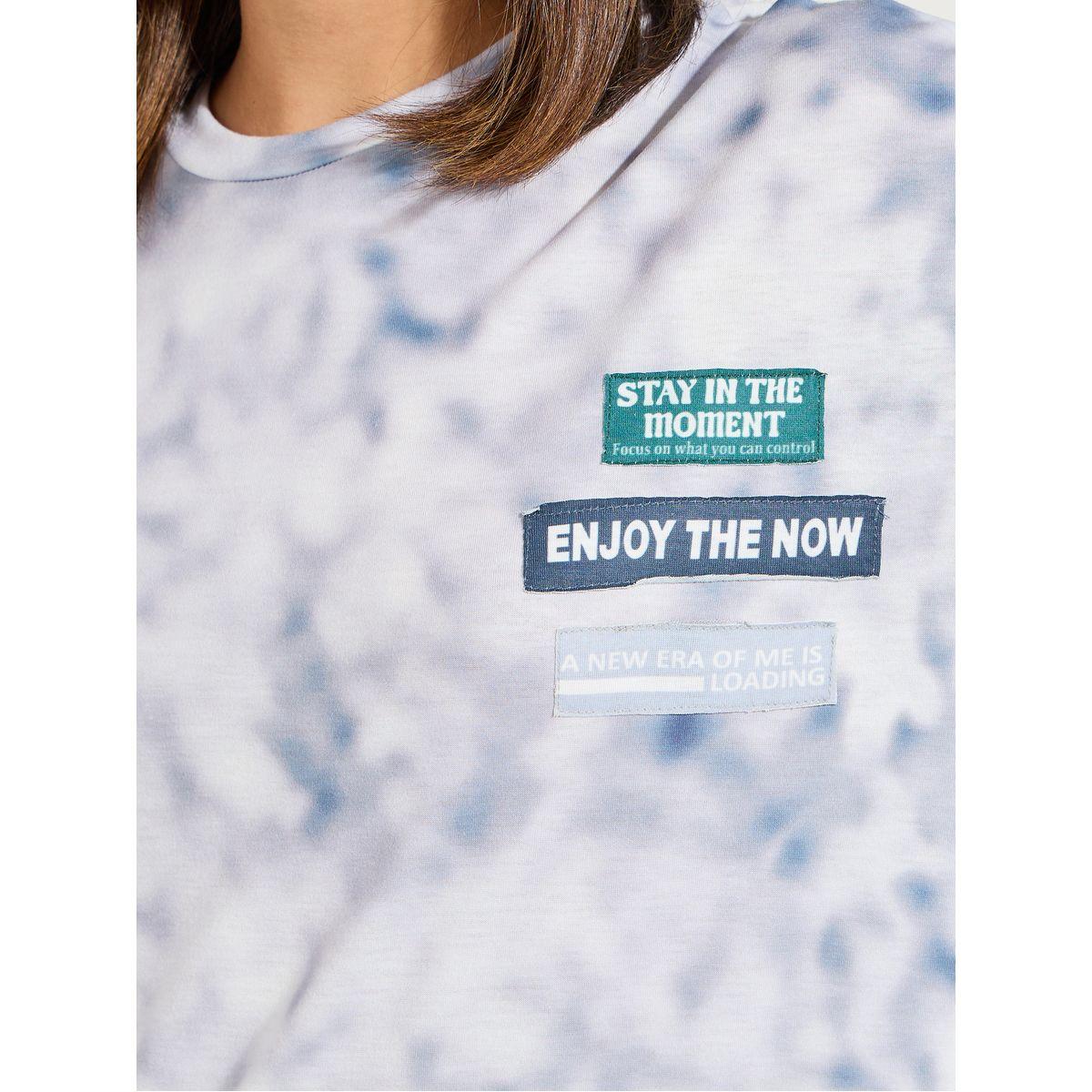 Styli Oversized Acid Wash Patch Detail T-Shirt with Dropped Shoulder-women-clothing-tshirts-image-5