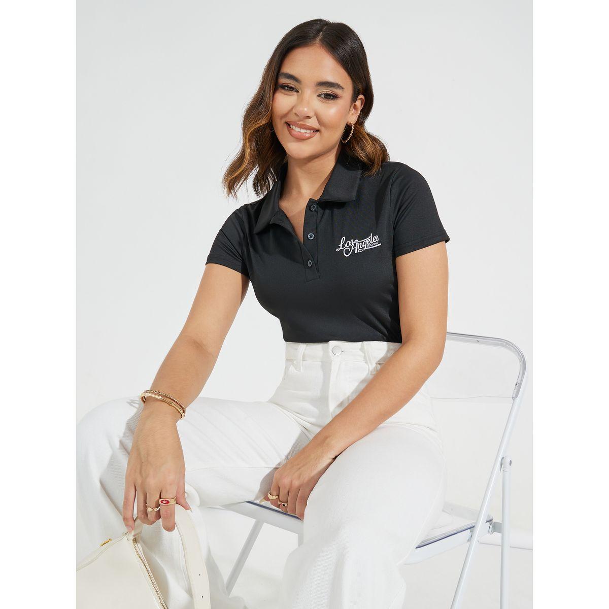 تيشيرت مجسم بياقة بولو مع كتابة مُطرّزة-women-clothing-tshirts-image-1