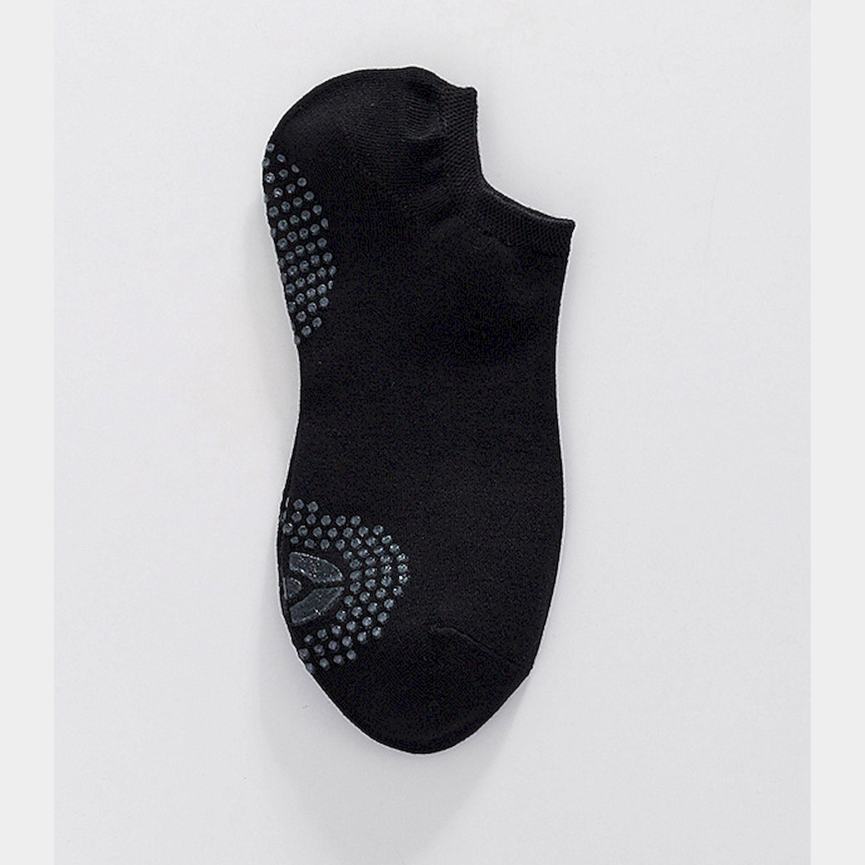 Styli Set Of 4 -  Silicon Pad Base Active Low Cut Yoga Socks-sports-gear-gym-image-3
