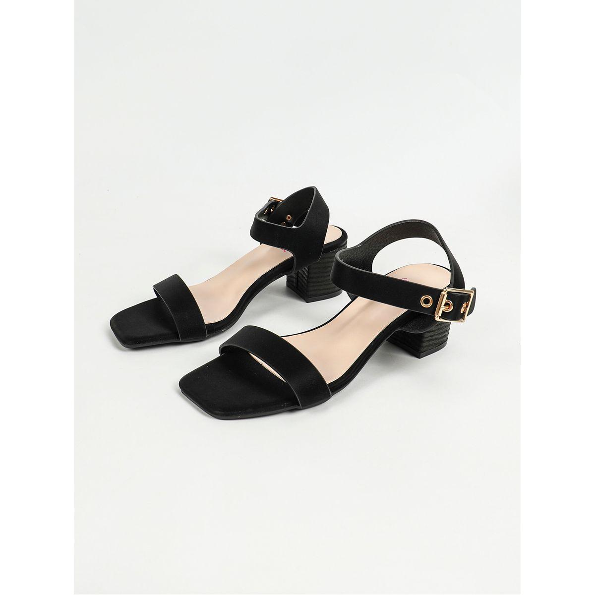 صندل سادة بكعب سميك وإبزيم غلق سنِيك-أ-بِيك × ستايلي-women-shoes-sandals-heeled-image-7