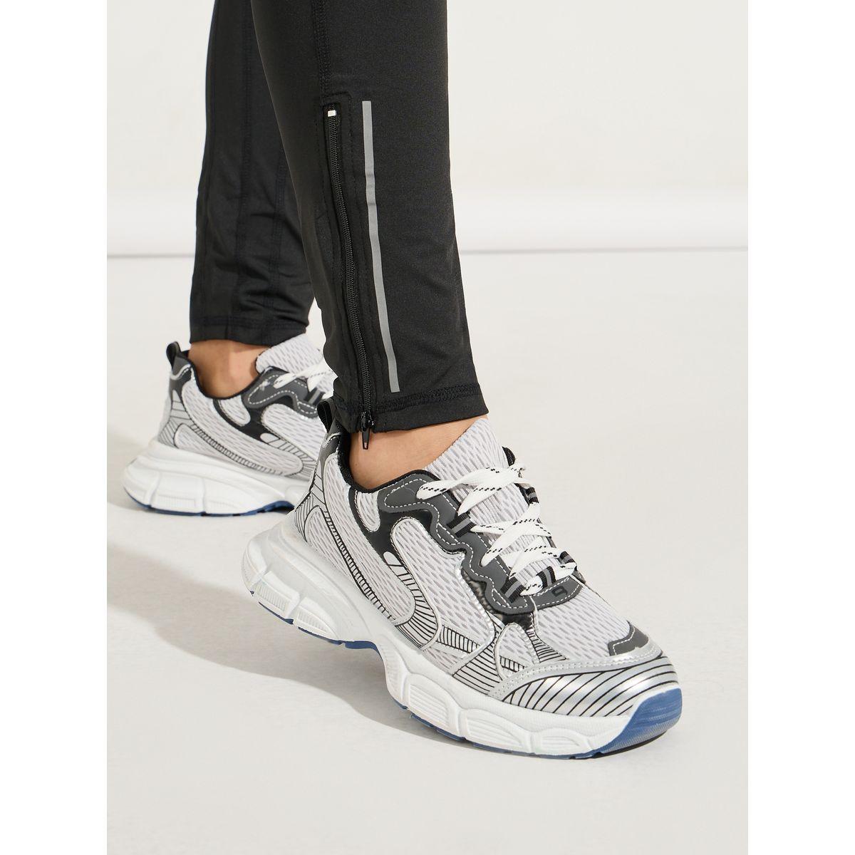 Styli Active Reflective Ankle Zip Detail Side Pocket Leggings-women-clothing-sportswearandactivewear-bottoms-image-4