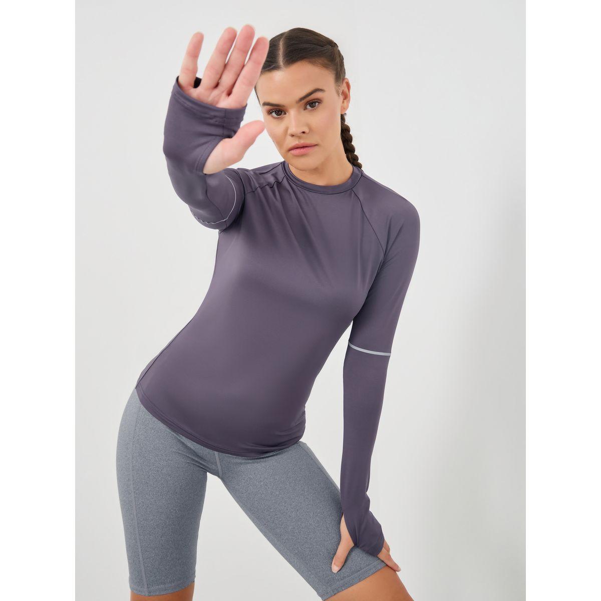 بلوزة رياضية بأشرطة عاكسة للضوء-sports-women-clothing-coatsandjackets-jackets-image-1