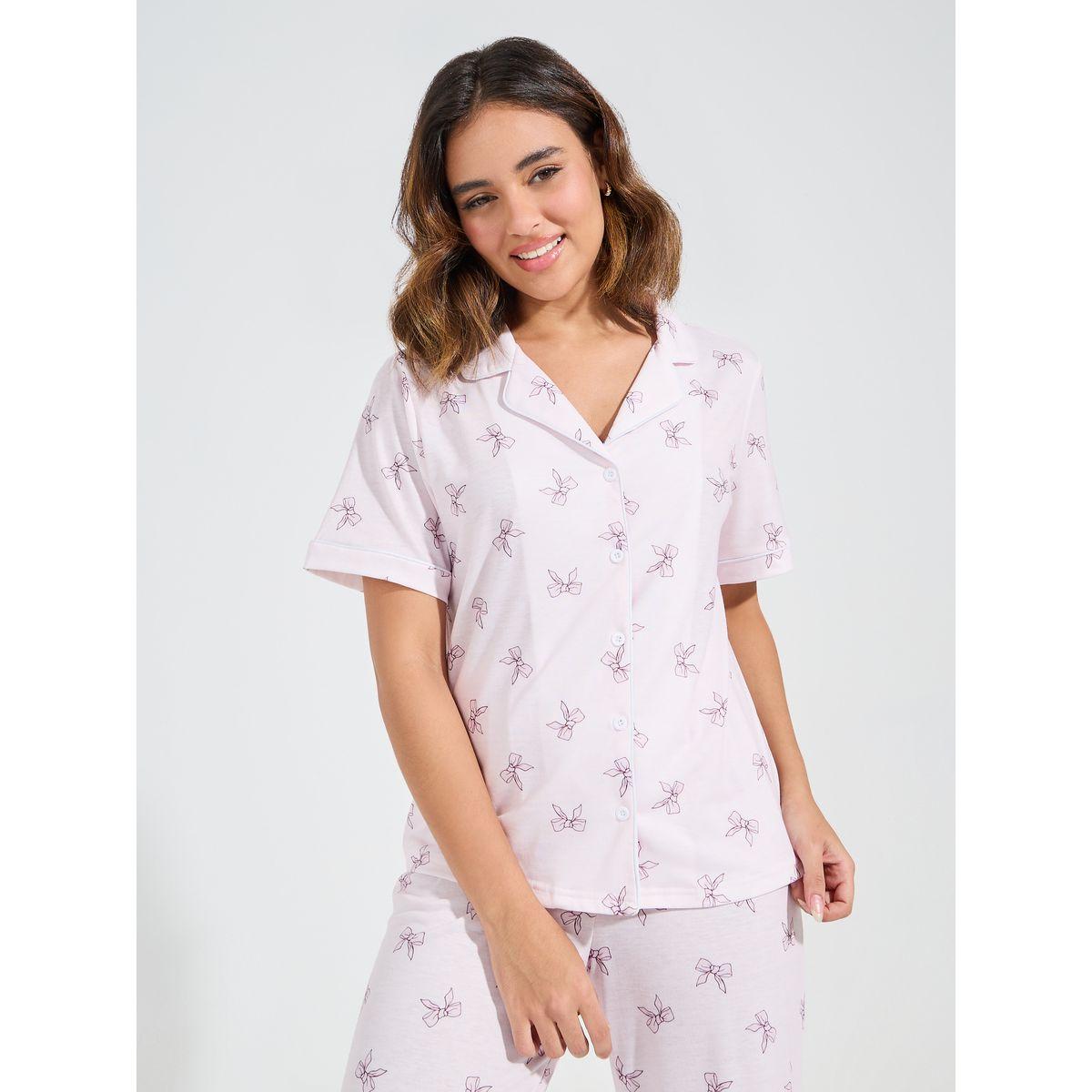 طقم من بنطال بيجاما وبلوزة مطبعة بالكامل مع اكمام قصيرة-women-clothing-nightwear-pyjamas-longsets-image-3