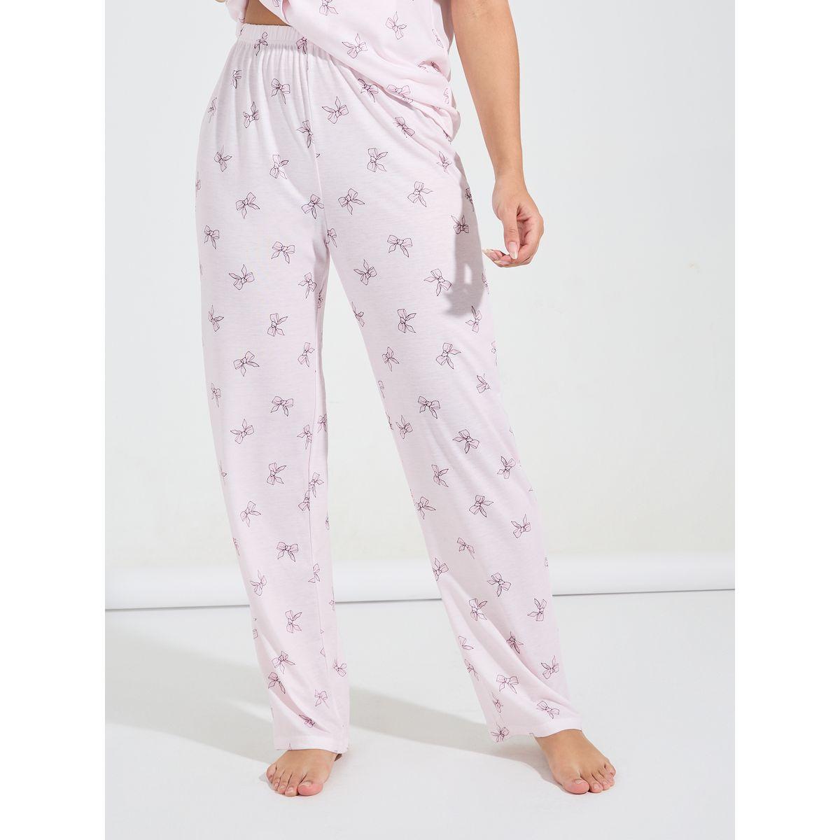 طقم من بنطال بيجاما وبلوزة مطبعة بالكامل مع اكمام قصيرة-women-clothing-nightwear-pyjamas-longsets-image-4
