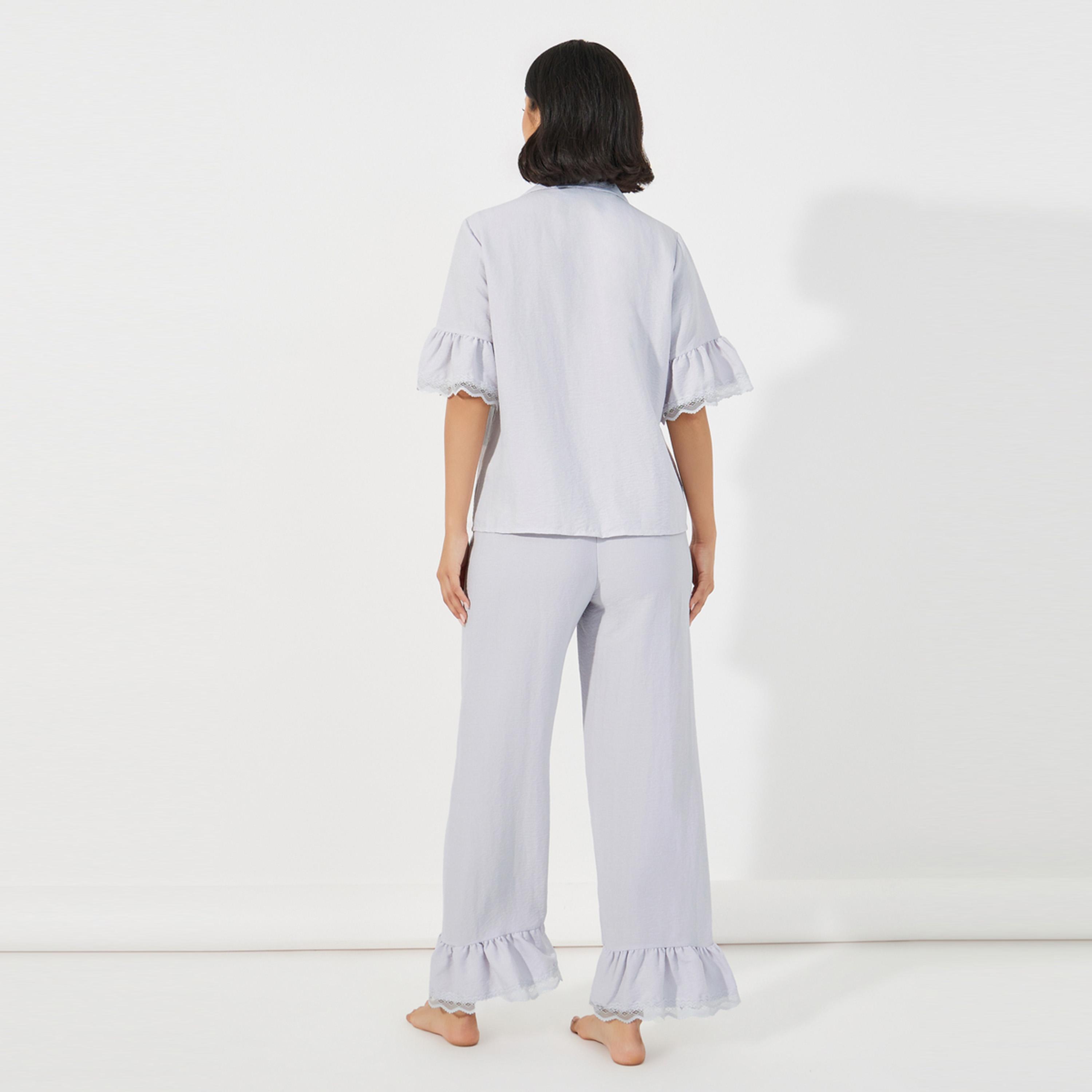 ستايلي - طقم قميص بتفاصيل دانتيل وحاشية مكشكشة مع بنطال بيجامة أنوايند-women-clothing-nightwear-pyjamas-longsets-image-4