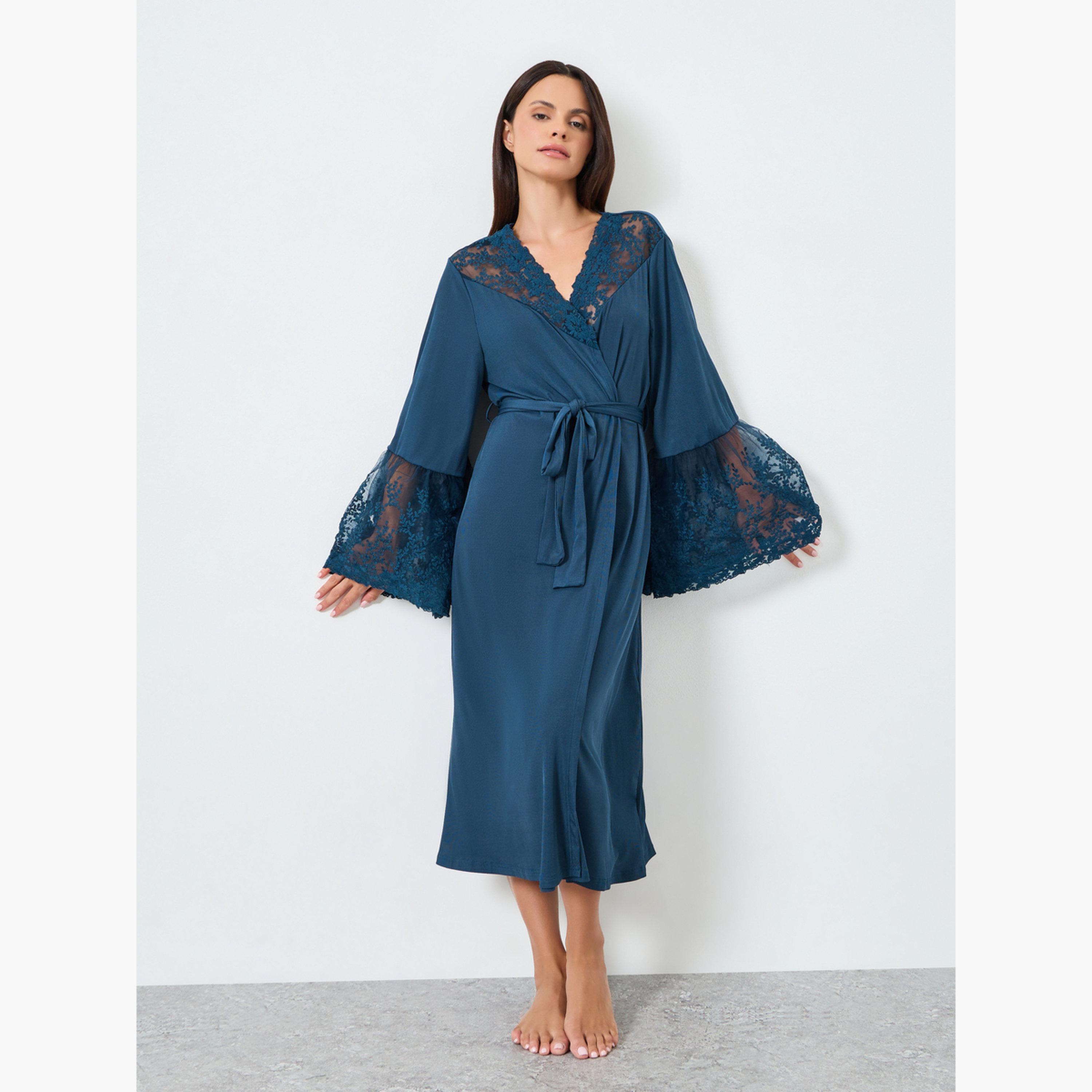 روب بتفاصيل دانتيل وأكمام طويلة-women-clothing-nightwear-robes-image-1