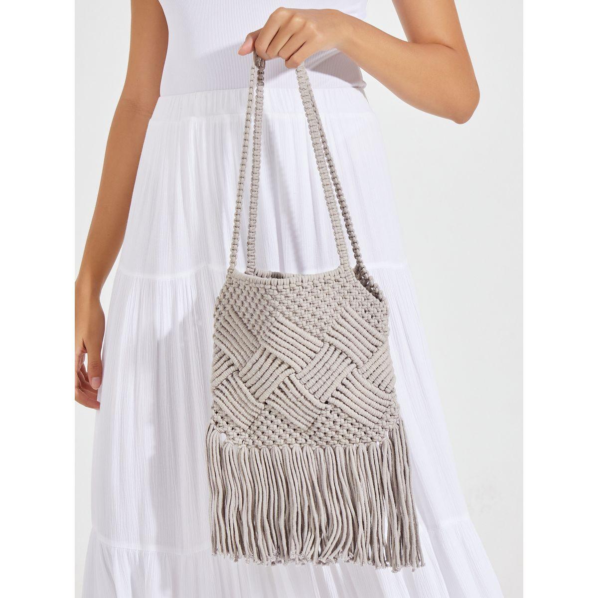 شنطة كتف بكروشيه مع شراشيب-women-bagsandwallets-handbags-image-3