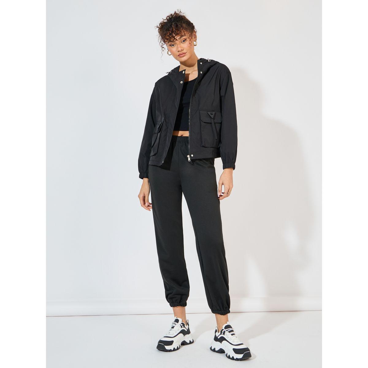 جاكيت بومبر بقصة عادية وتفاصيل جيوب-women-winterwear-coatsandjackets-jackets-image-3