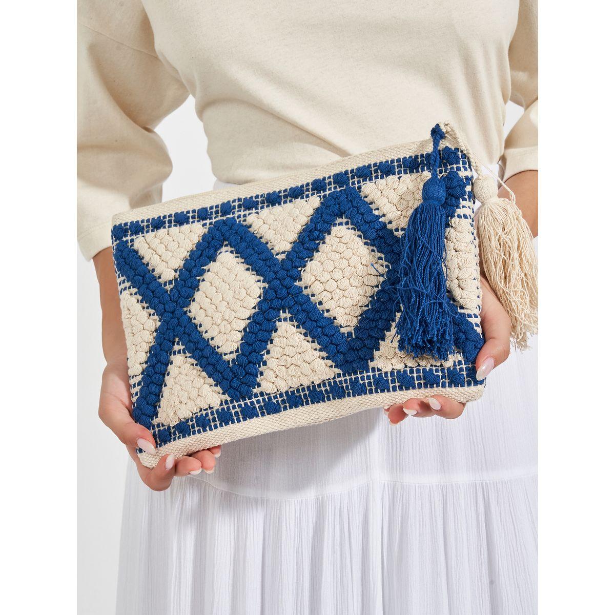 Styli Diamond Pattern Clutch with Tassel-women-bagsandwallets-handbags-image-3