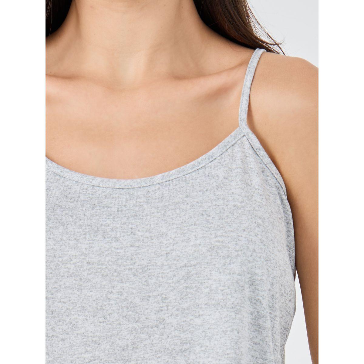 طقم بيجاما من شورت وبلوزة سادة بحمالات رفيعة-women-clothing-nightwear-pyjamas-shortsets-image-3