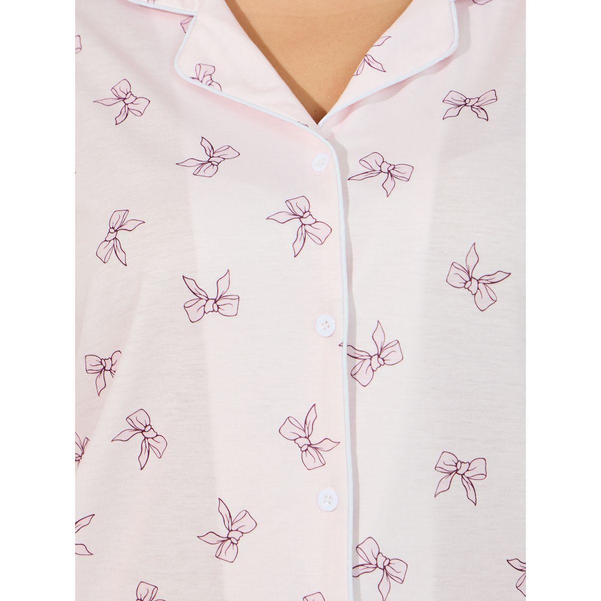 طقم من بنطال بيجاما بمقاس كبير وبلوزة بطبعة فيونكة-women-clothing-nightwear-pyjamas-longsets-image-3