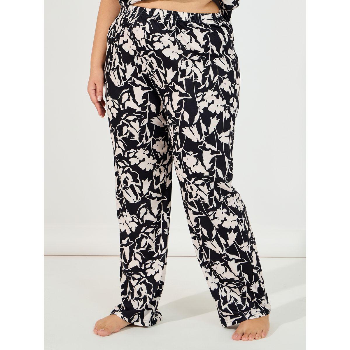 طقم من بنطال بيجاما بمقاس كبير وبلوزة بطبعة زهور-women-clothing-nightwear-pyjamas-longsets-image-5