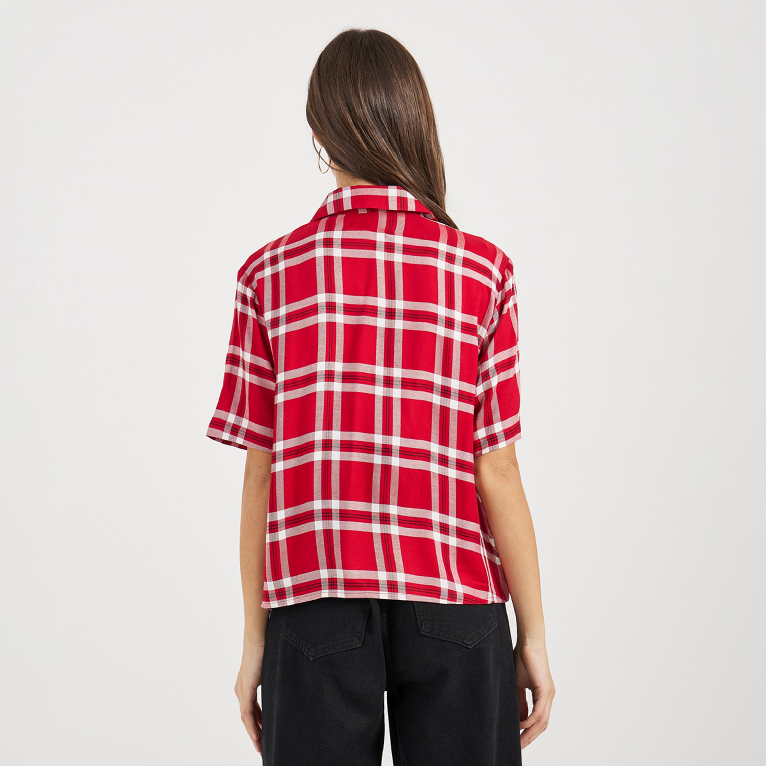 ستايلي - قميص منقوش فضفاض بأكمام قصيرة-women-clothing-shirtsandblouses-shirts-image-5